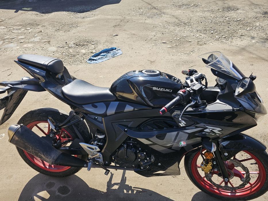 Suzuki gsx-r 125