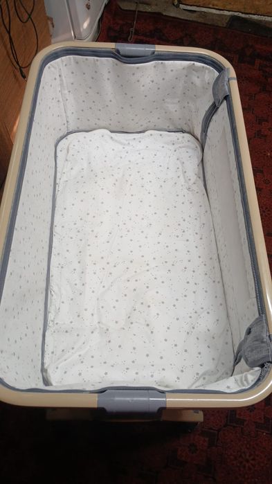 Продам манеж с пеленальной доской