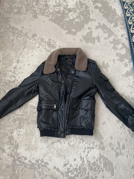 продам кожанку для подростков