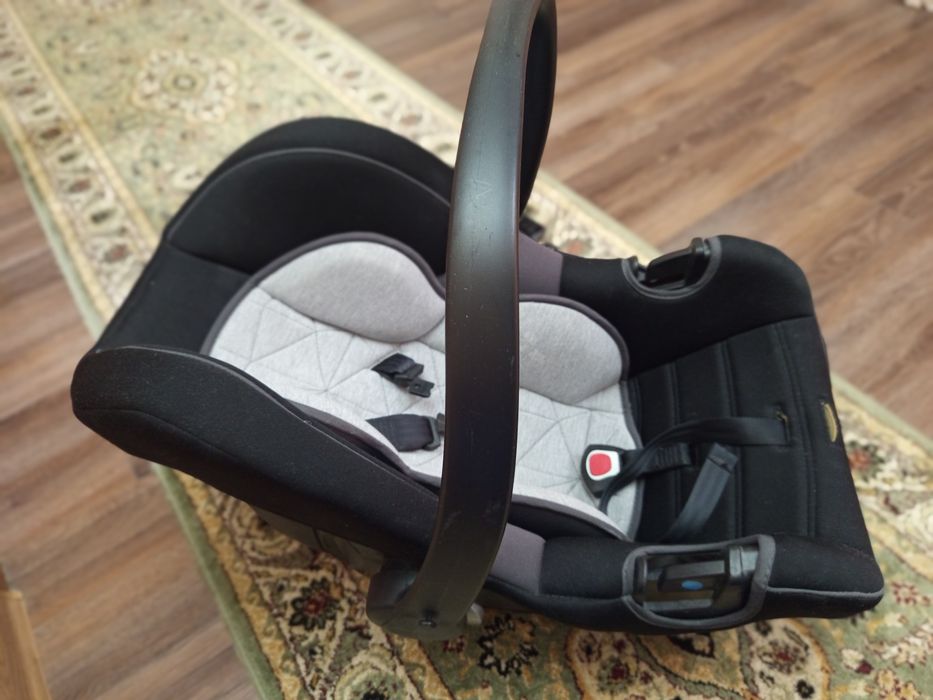 Автокресло Mothercare