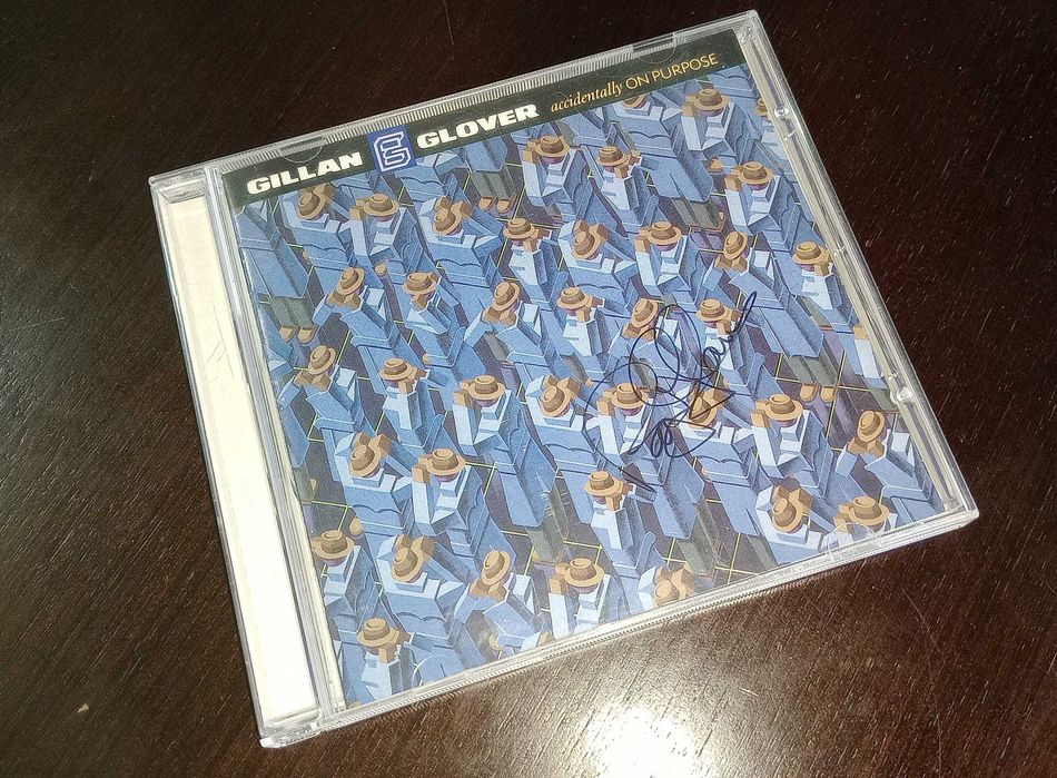 Оригинални CD албуми с автографи Дийп Пърпъл / Deep Purple