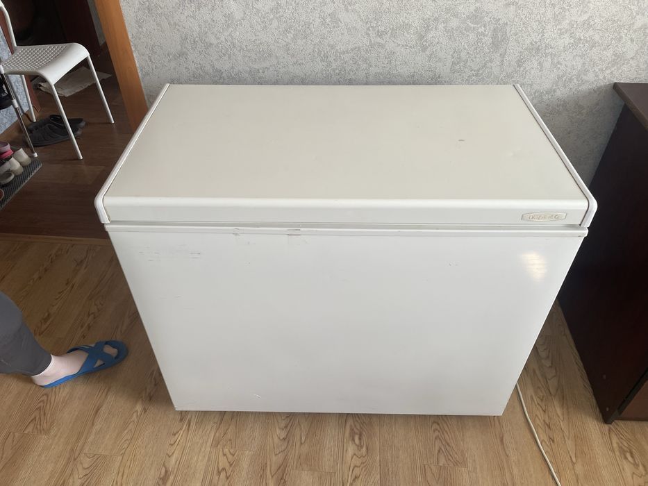 Морозильная камера (ларь)