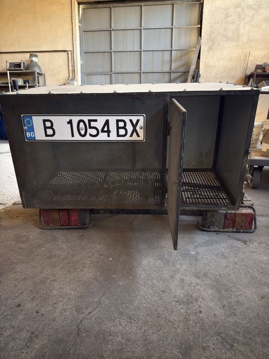 Клетка за кучета за кола