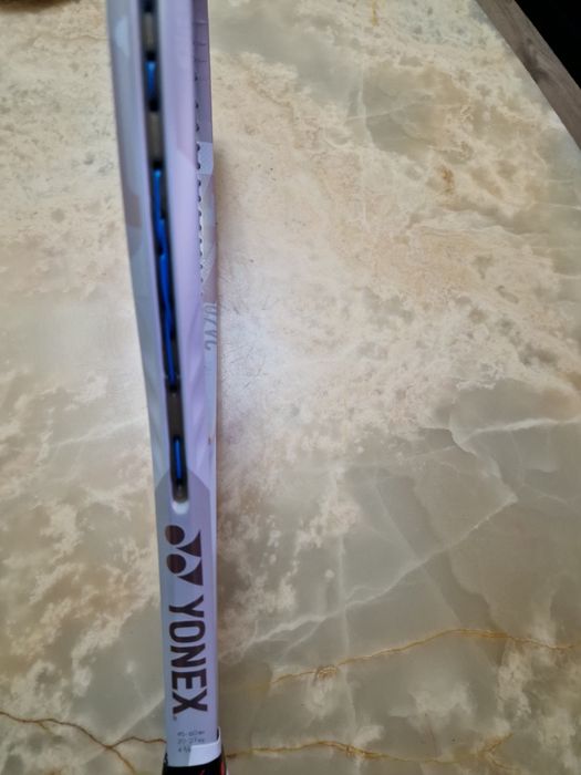 Vand racheta Yonex V core sand Beige 100