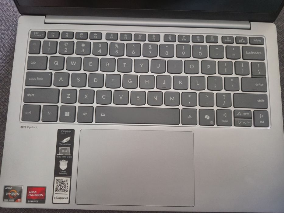 Laptop Lenovo IdeaPad 13.3", 16GB RAM, 1TB SSD, Ryzen 5 - GARANTIE 2027