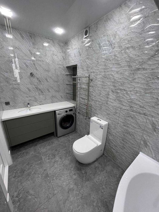 ЖК БАУРУМ да 4 хона срочно сотилади