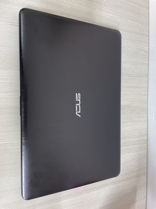 Ноутбук Asus celeron