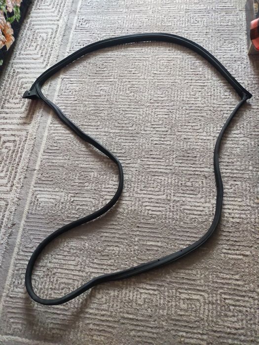 резинка дверная на авто