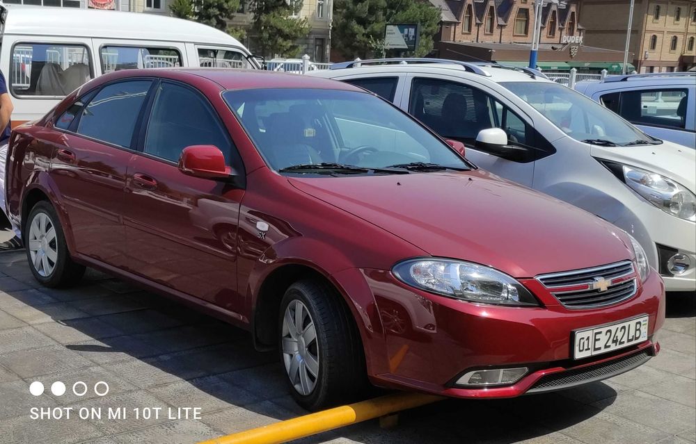 Жентра 1 люкс 40 000 юрган.