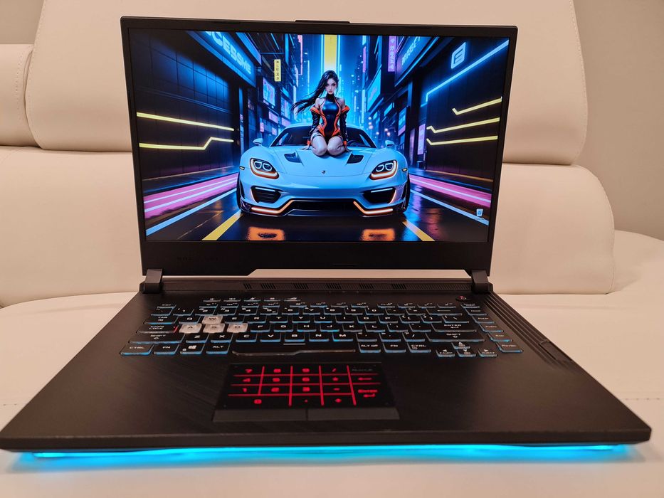 Laptop gaming Asus strix ,intel core i7-hexa core, ram 16 GB, 144 HZ