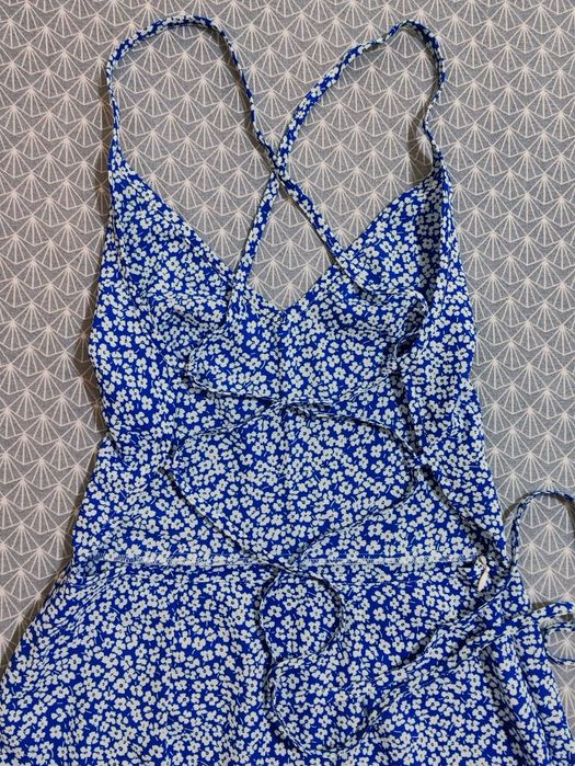 Лятна рокля с гол гръб Shein