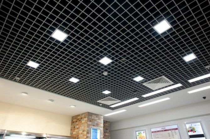 Подвесной потолок Грильято 100*100