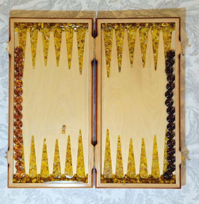 Нарды настольные.