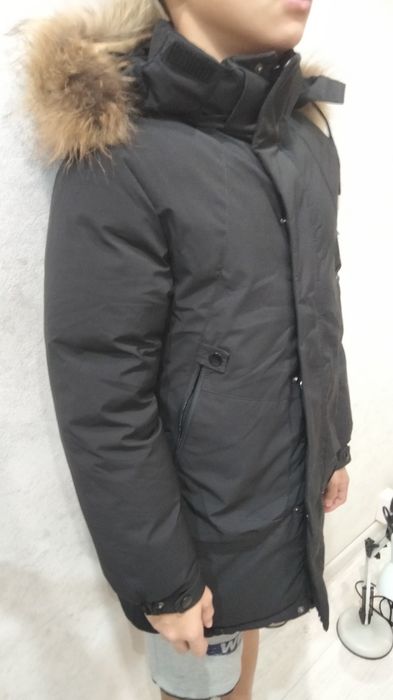 Продам куртку зимнию