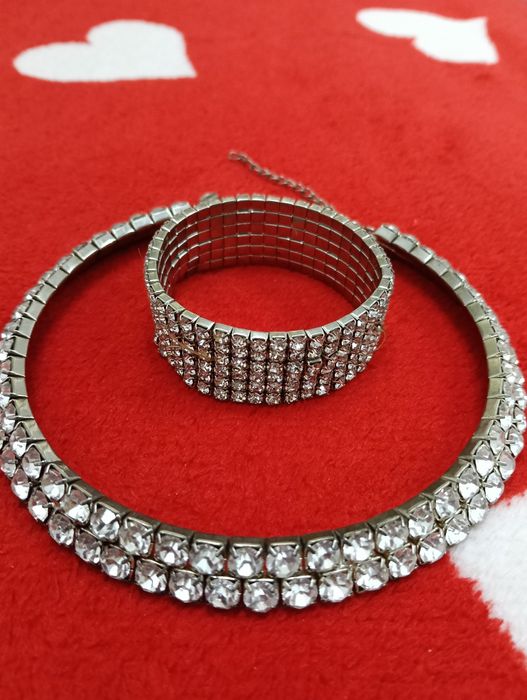 Gablonțuri, Coroniță, Colier, brățară 225 lei!