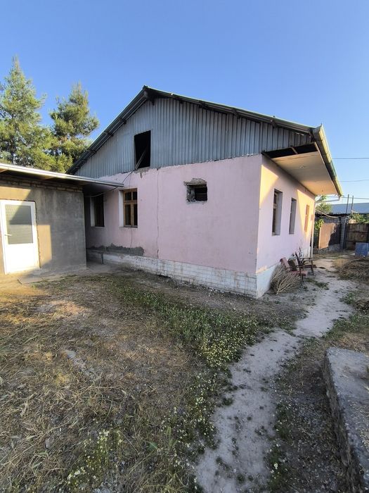 6 соток земли. + Дом  баня въезд для авто. Сергели. Срочно недорого