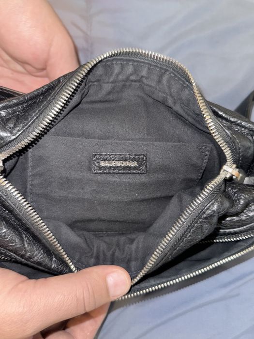Сумка Balenciaga The Day Shoulder Bag Оригинал