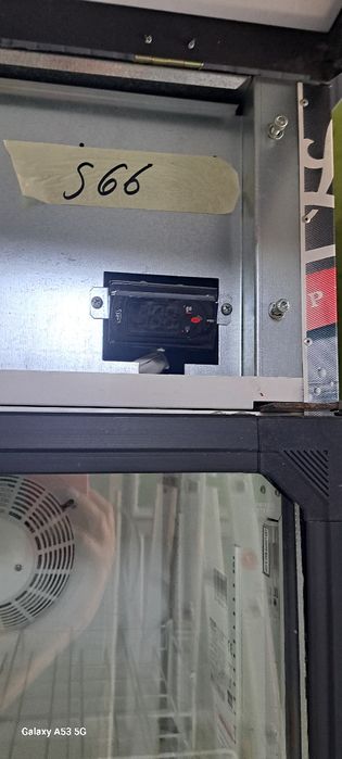 Vitrina frigorifica frigider frigorifice lactate