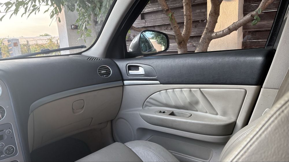 Alfa Romeo 159 2008 gri metalizat