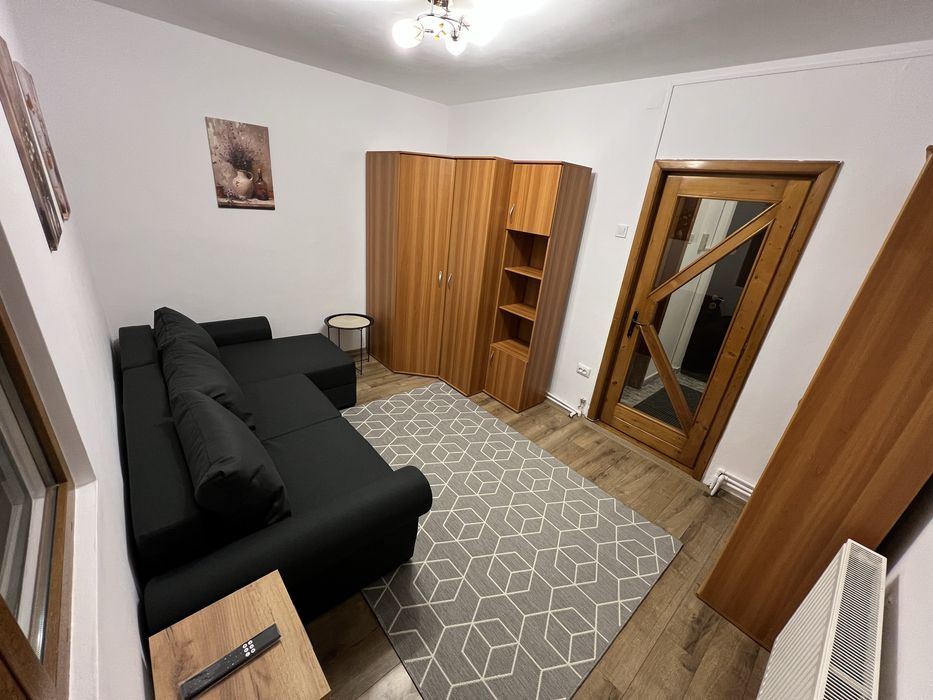 Garsoniera de inchiriat langa piata Astra - direct proprietar