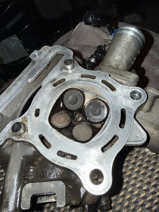 Vand chiuloasa yamaha yzf r125 gen 1