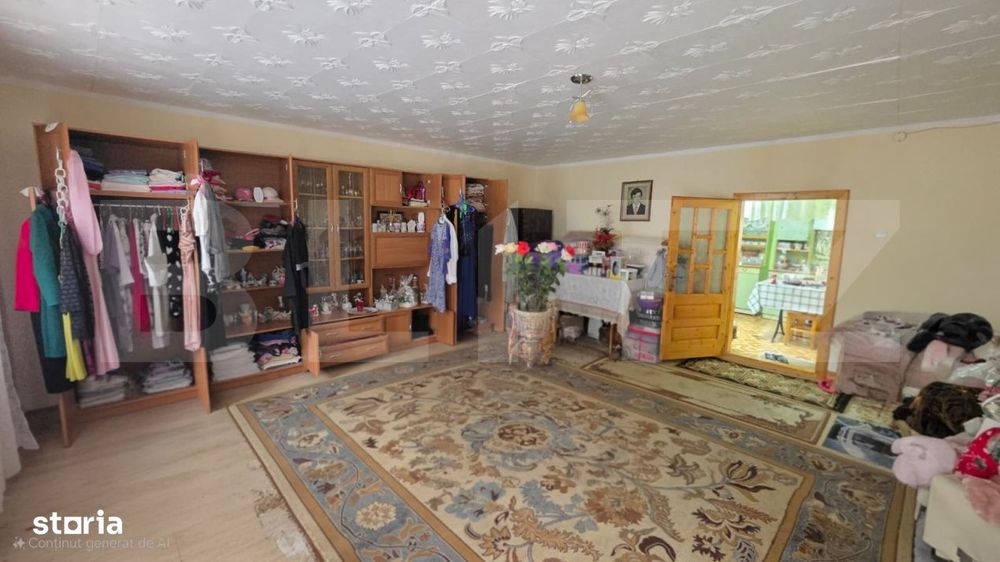 Casa de vanzare, cu 4 camere, 80 mp, satul Dorolea