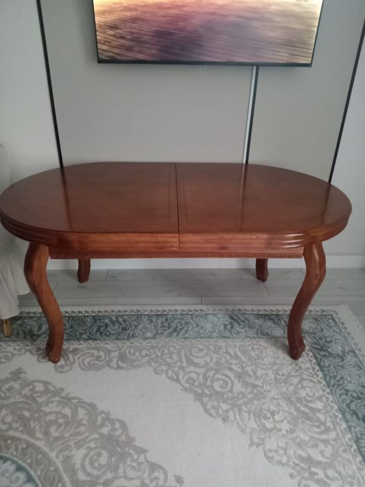 Продам Стол дубовый