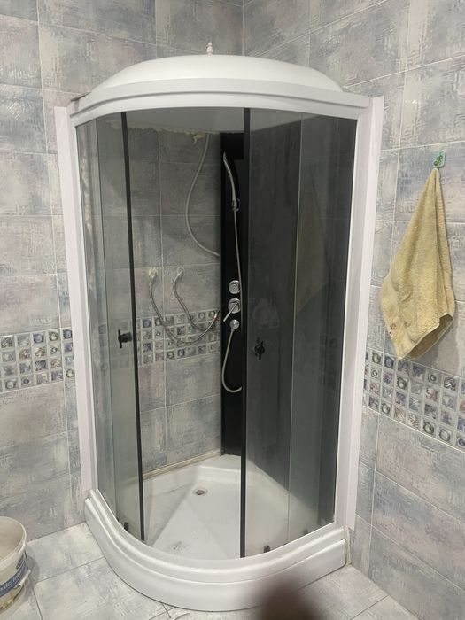 Продается душевая кабина