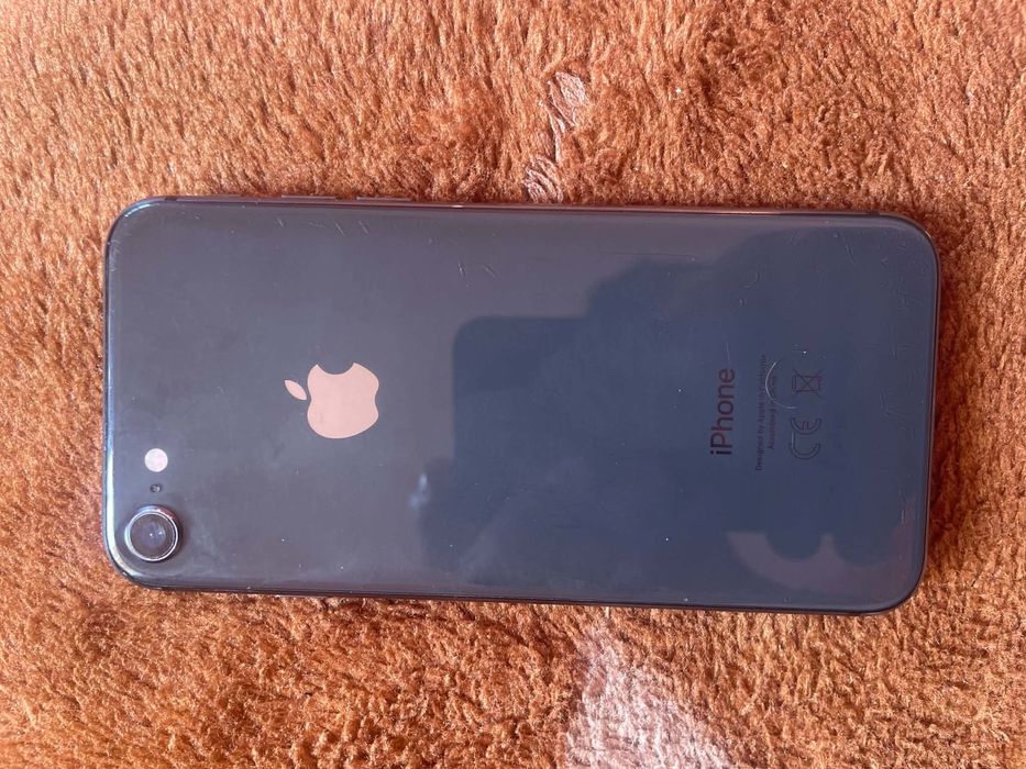 Iphone 8 baterie 100 scimbata cum 2 zile