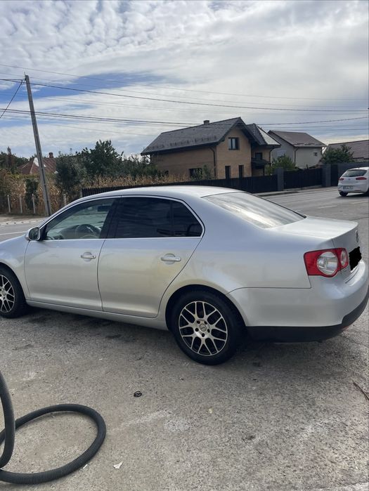 VOLKSWAGEN Jetta 2007 — imagine 4
