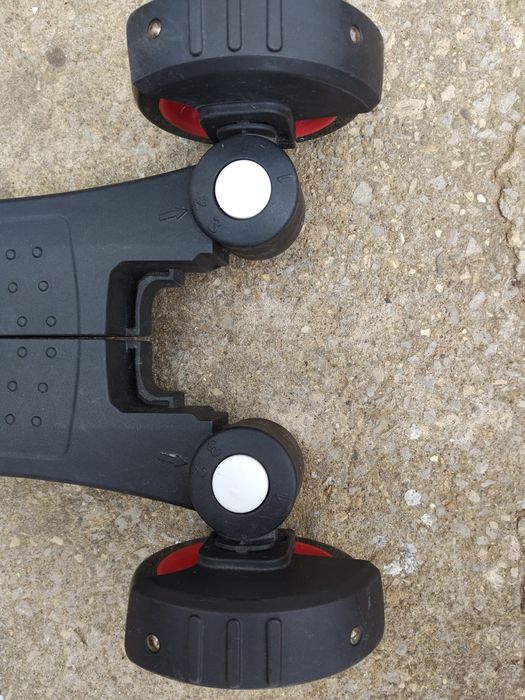 Велосипед,триколка и тротинетка  Chipolino 4 в 1