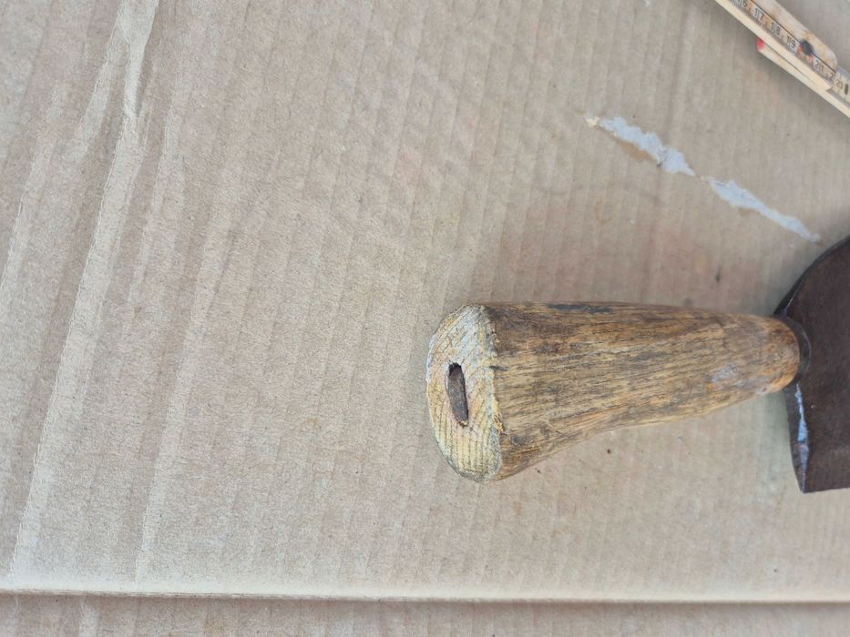 Стар голям, кован скандинавски сатър