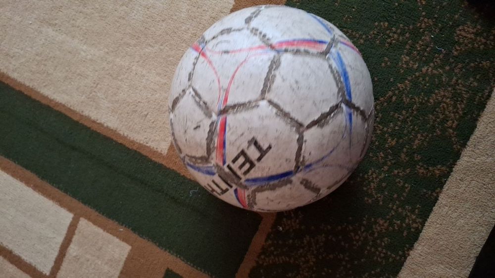 280.000 lik top 130.000