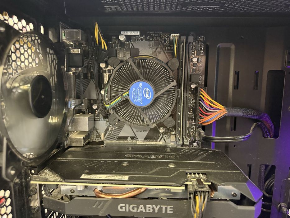 Настолен Компютър Cooler Master i3-9100F