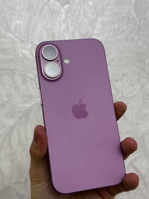 Продам айфон 16 iphone 16