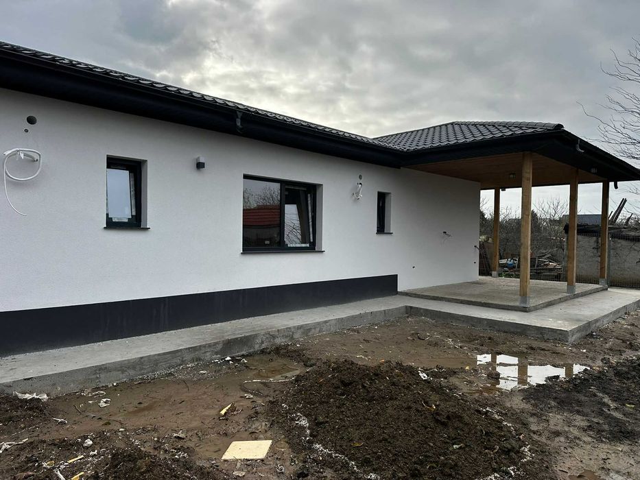 Casa Poiana cu teren 740 mp