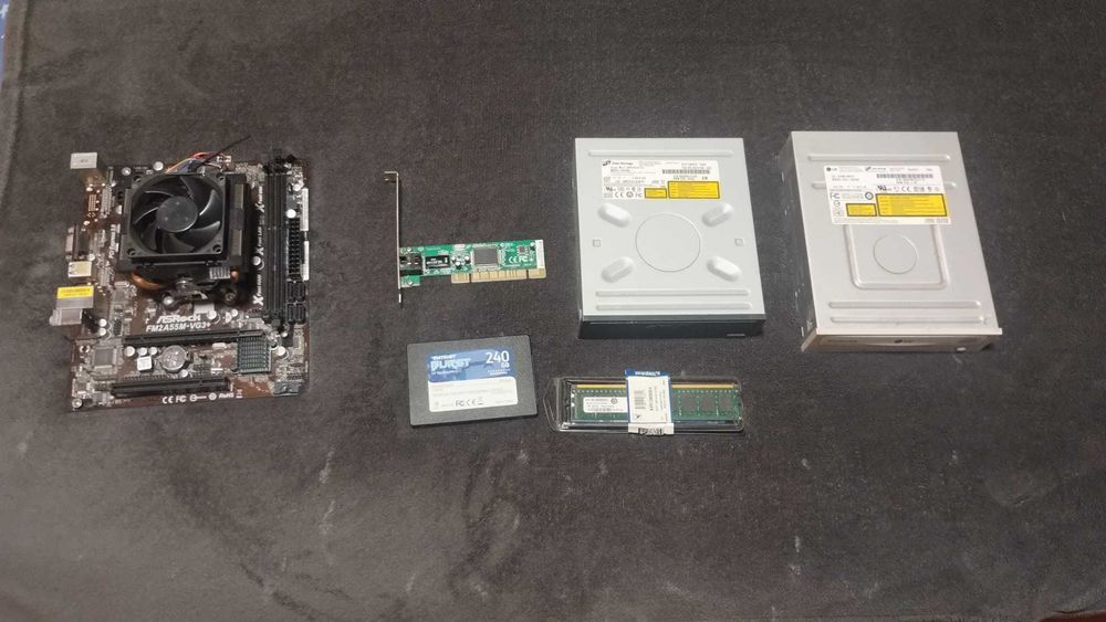 Procesor AMD Placa de baza Asus FM2A55M