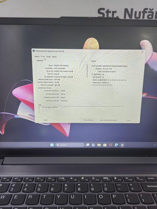 Laptop LENOVO IdeaPad Slim 3 15IAH8 -N-
