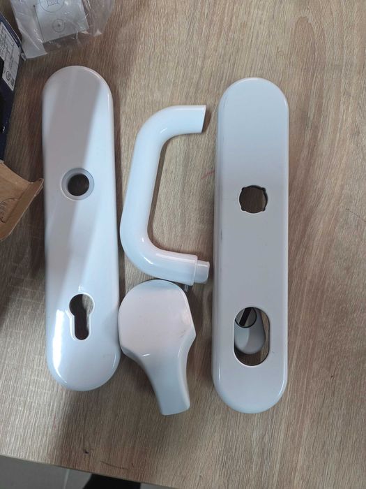 Manere mobil/fix cu sild usa intrare Abus 92/118 mm, pentru cilindru, Alb si argintiu