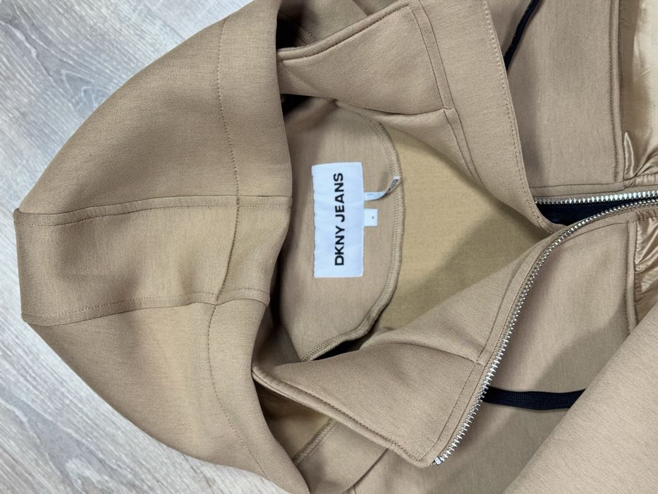 Куртка Новая DKNY Оригинал на весну