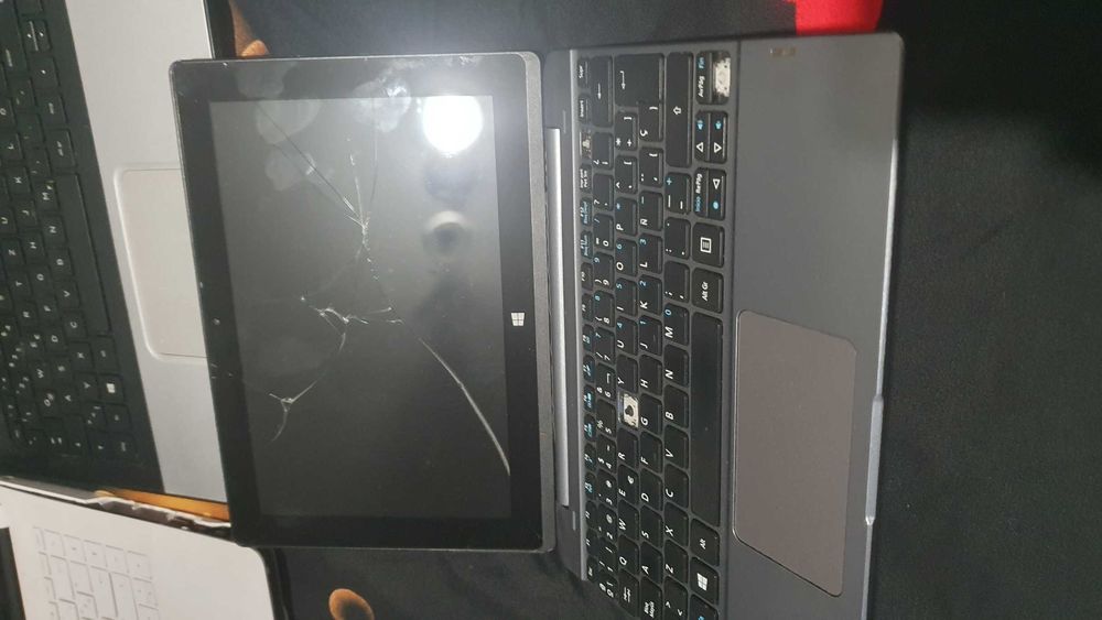Laptopuri la 50 de lei bucata Hp,Lenovo,Acer