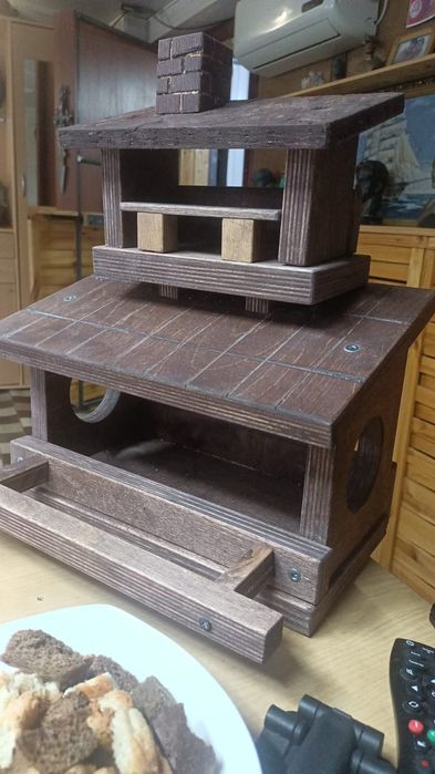 Кормушки для птиц ручной работы