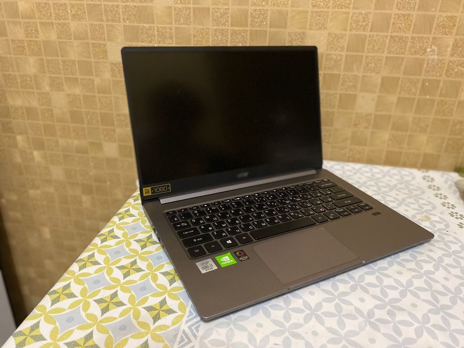 Ноутбук Aser swift 3