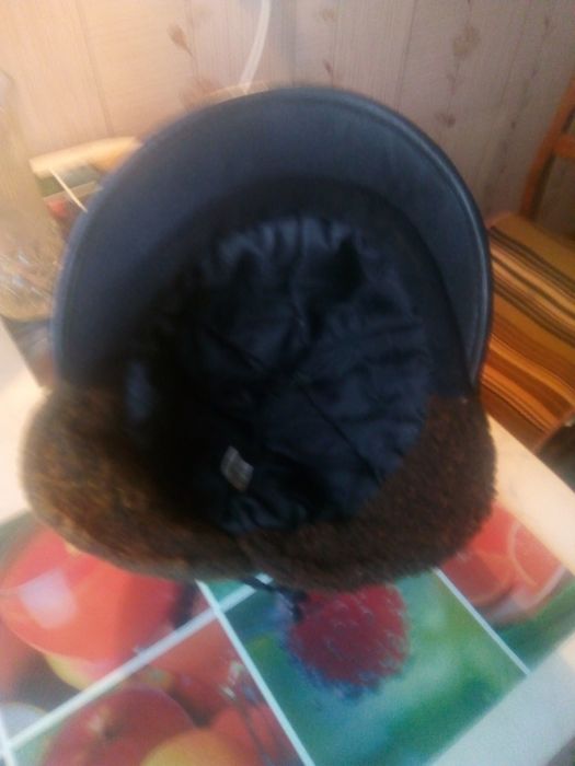 Продам шапку женскую