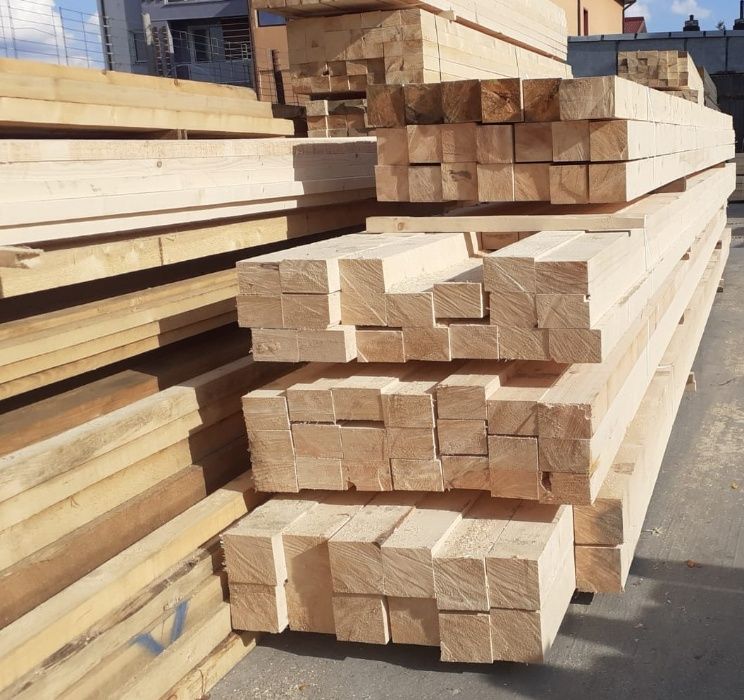 Depozit produse lemnoase, cherestea, scandura, grinzi lemn, scandura