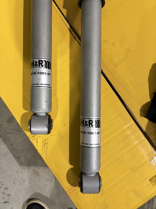 2 Amortizoare spate H&R - BMW e36/e46 , stare impecabila