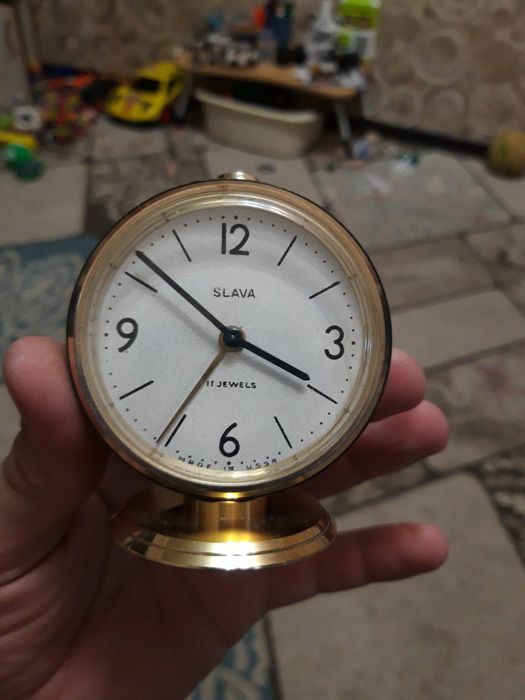 Будильник механический