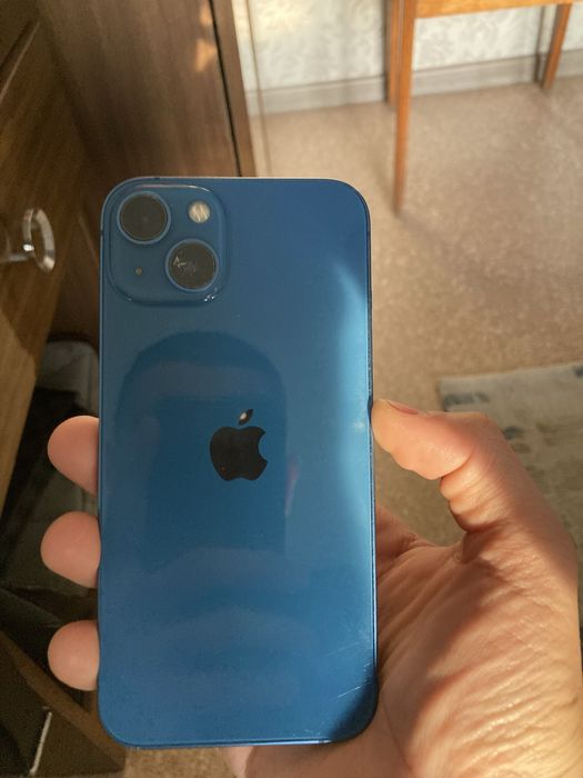 Айфон. 13 срочно