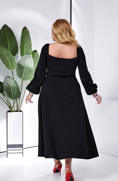 Чисто нова официална черна рокля