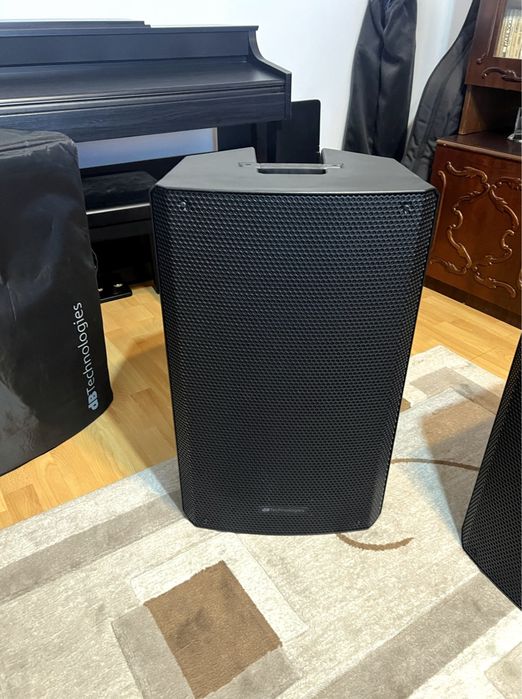 2 boxe active dB Technologies KL15 + huse + stative